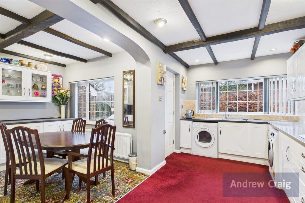 Property photo 3 of 20 Kitchen Diner