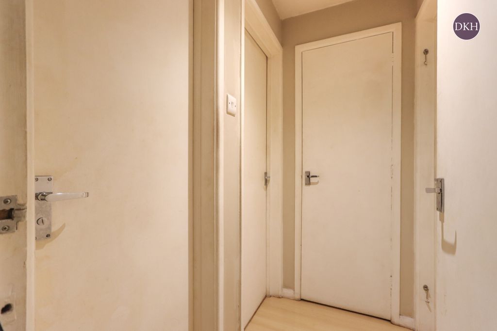 Property photo 3 of 9 Picture No. 09