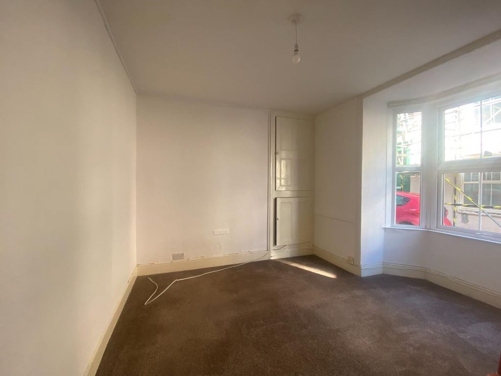 Property photo 3 of 6 Img_1146.Jpg