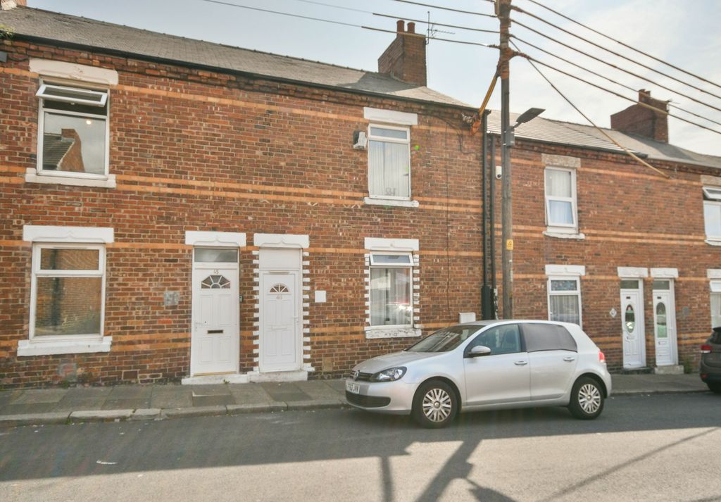 Property photo 1 of 23
