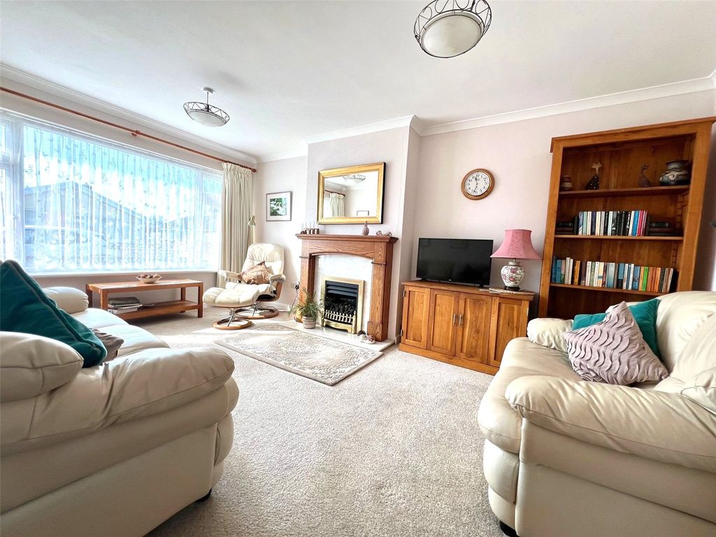 Property photo 3 of 19 Picture No. 05