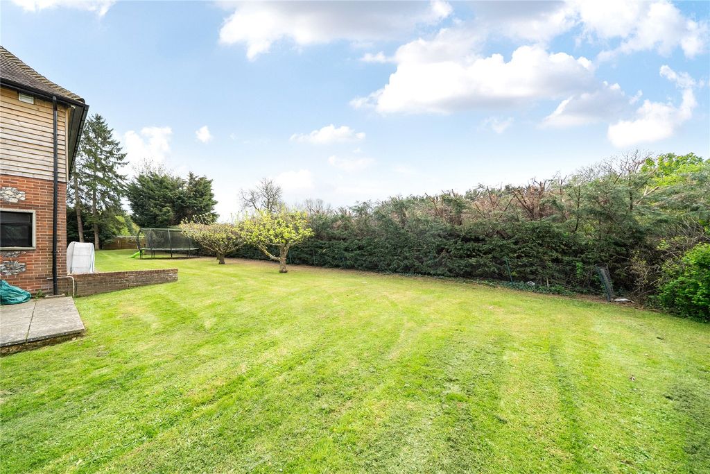 Property photo 3 of 51 Picture No. 43
