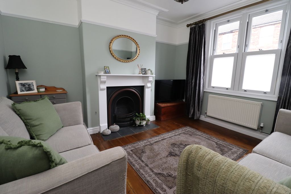 Property photo 3 of 16