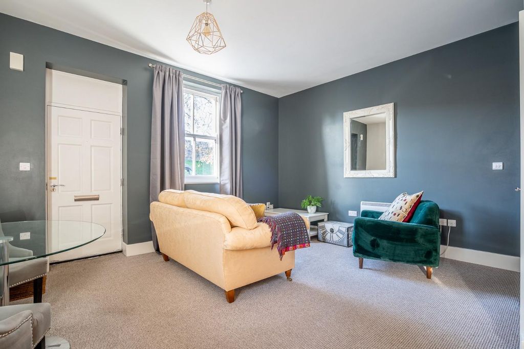 Property photo 2 of 12 Sms-7.Jpg