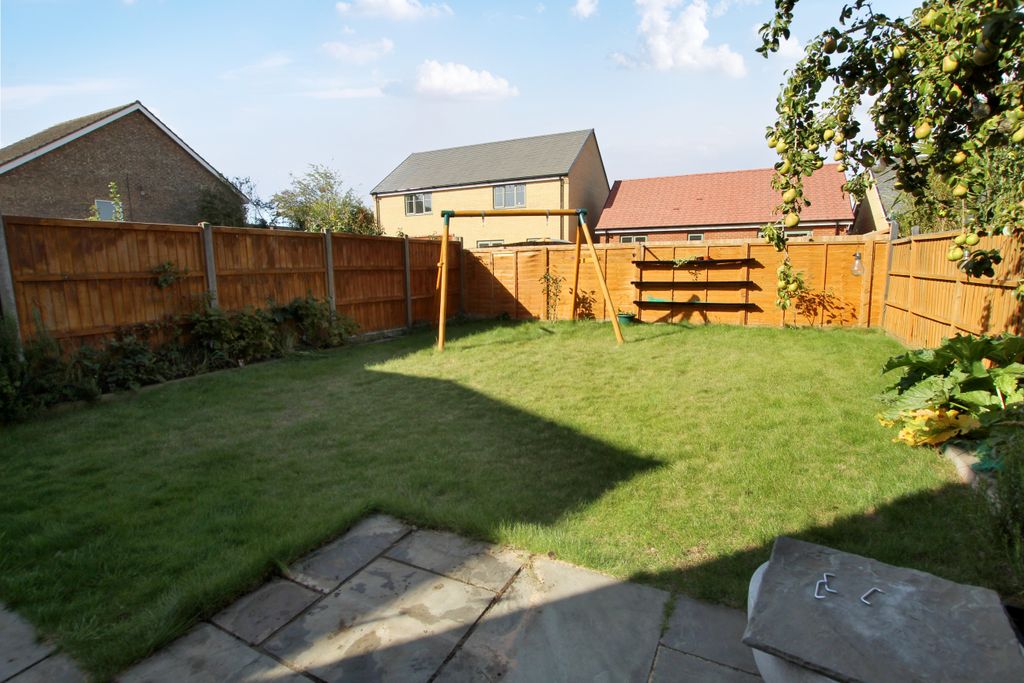 Property photo 3 of 14