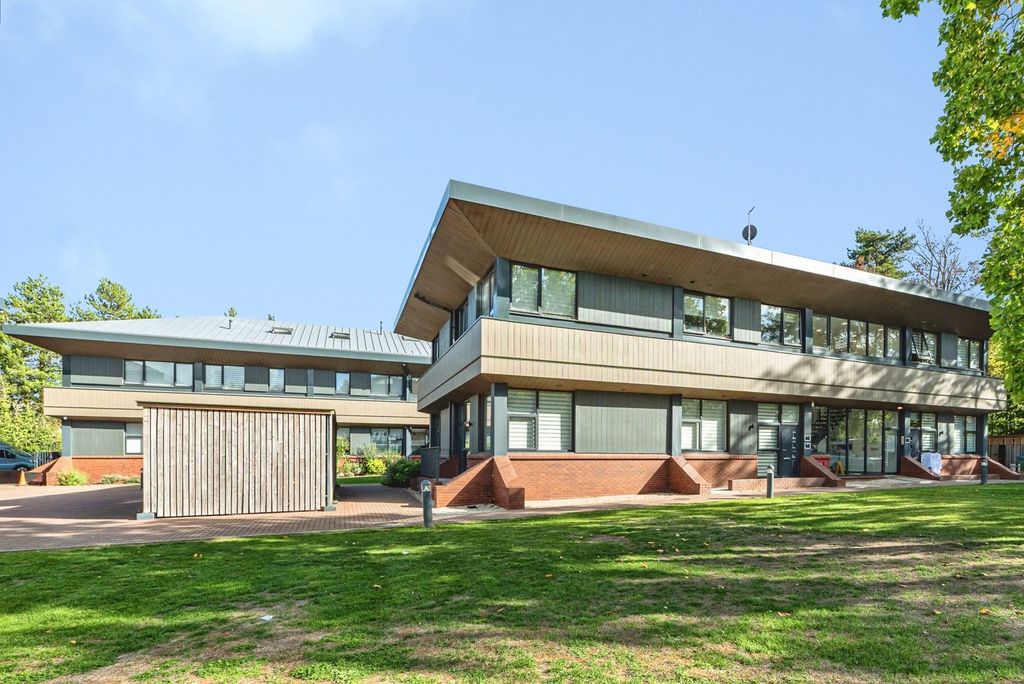 Property photo 2 of 20 External View