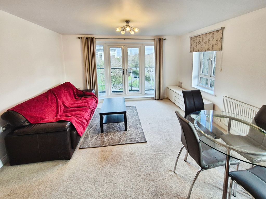 Property photo 2 of 11 Lounge/Dining Room