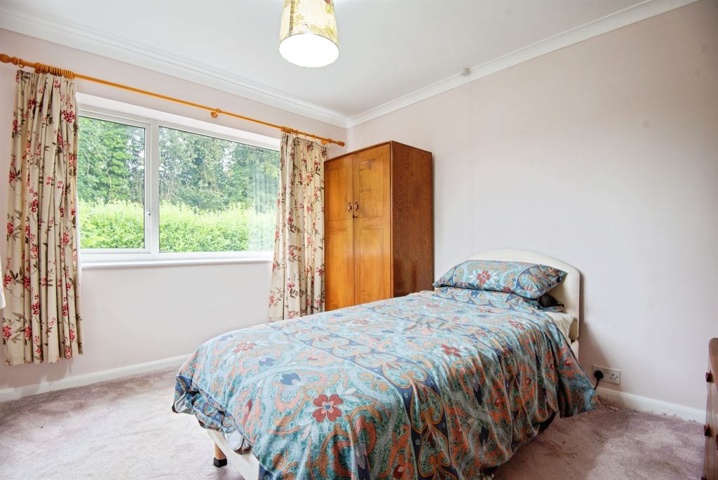 Property photo 3 of 24
