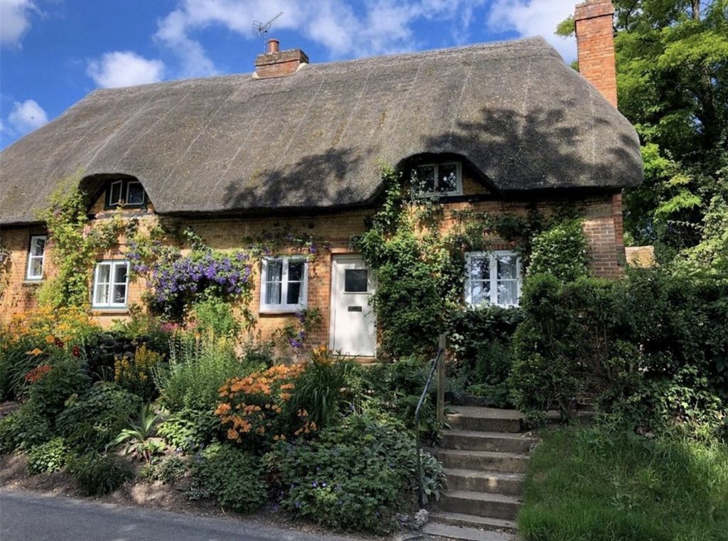 Property photo 1 of 22