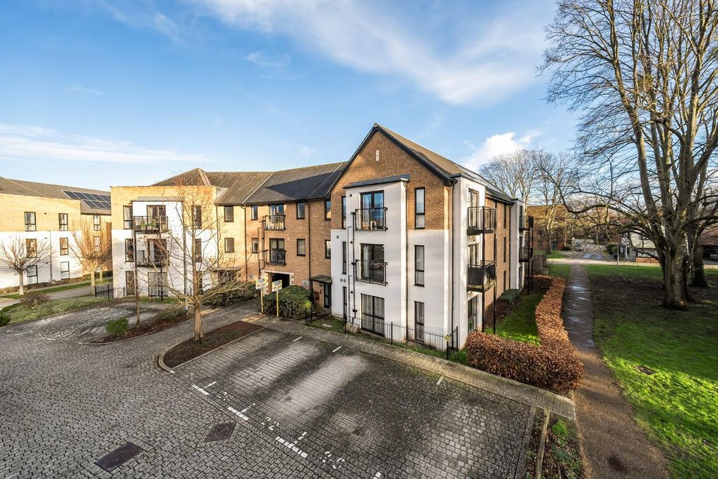 Property photo 1 of 18 1414708-1-69934564685c6-Arw.Jpg