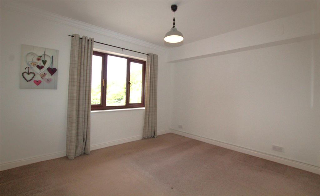 Property photo 3 of 9 Rear Bedroom