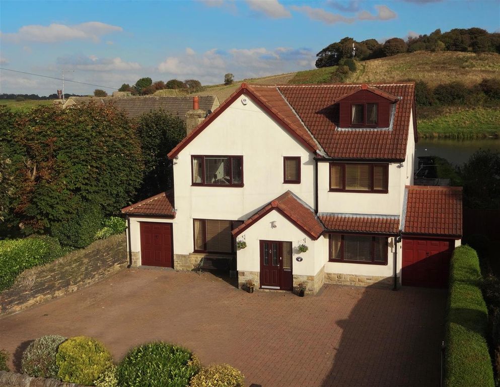 Property photo 1 of 38 Picture No. 28