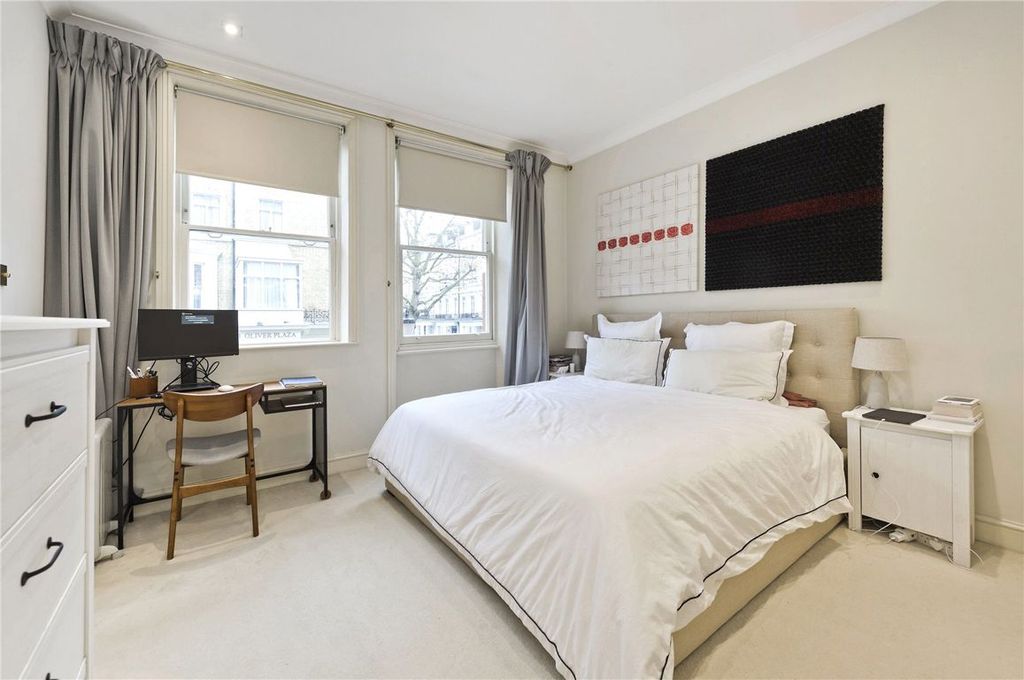 Property photo 3 of 6