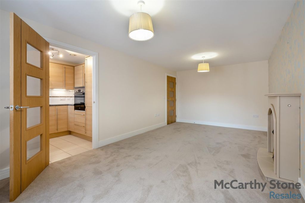 Additional image 7 of 1 bed flat for saleTresham Close, St. Marys Road, Kettering NN15