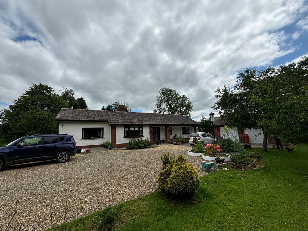 Property photo 1 of 29