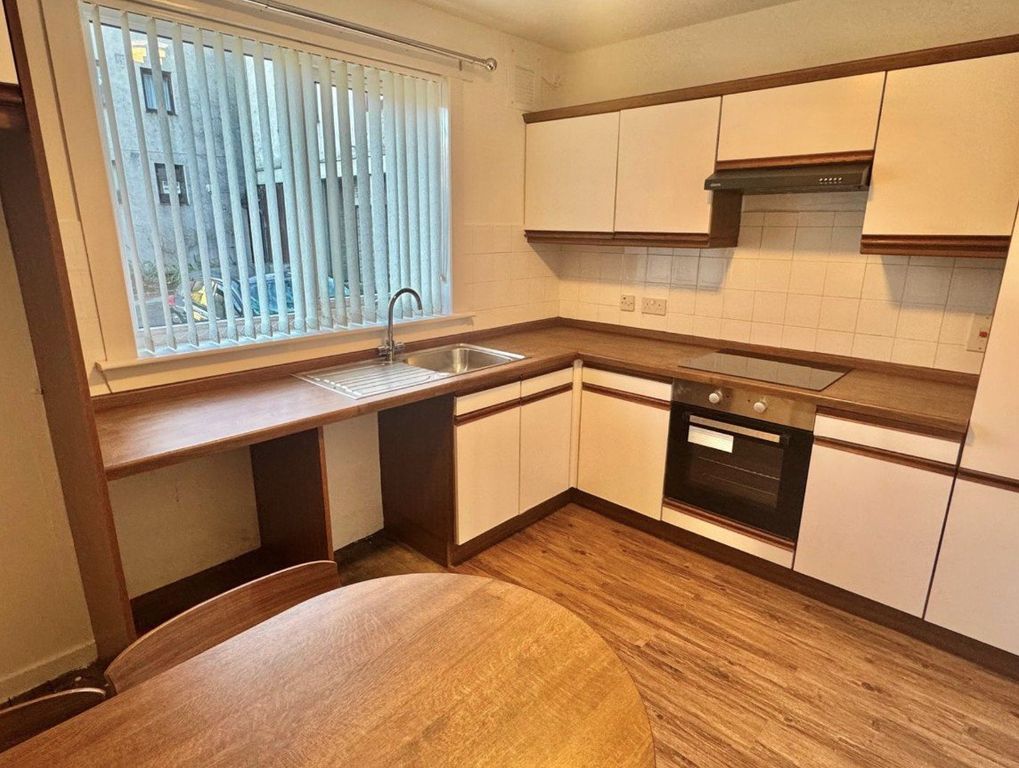 Property photo 2 of 12 Photo 2