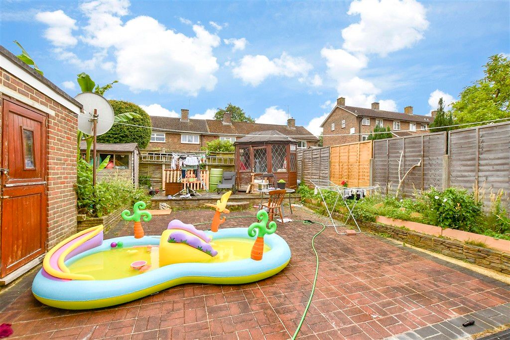 Property photo 3 of 11 Rear Garden