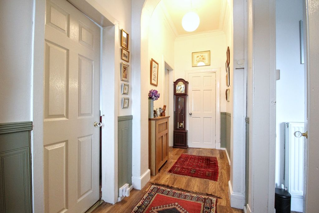 Property photo 3 of 20 Hallway