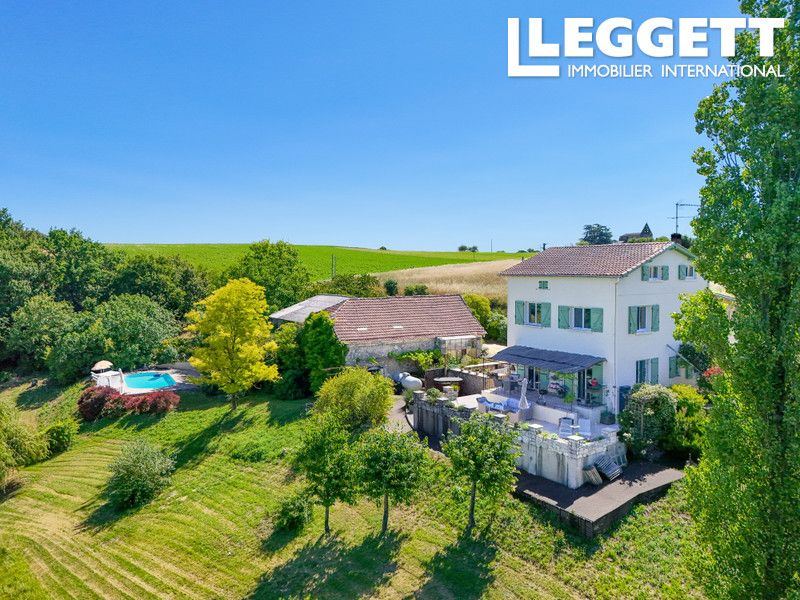Property photo 1 of 10