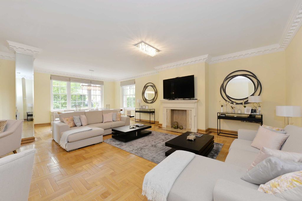 Property photo 1 of 12 Photo