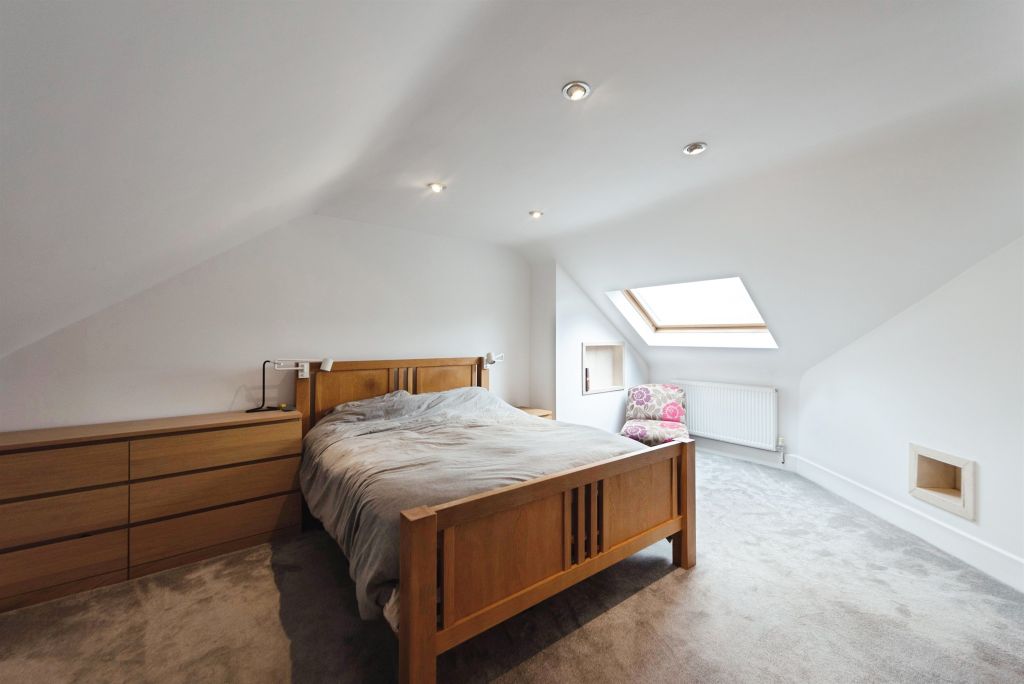 Property photo 3 of 22