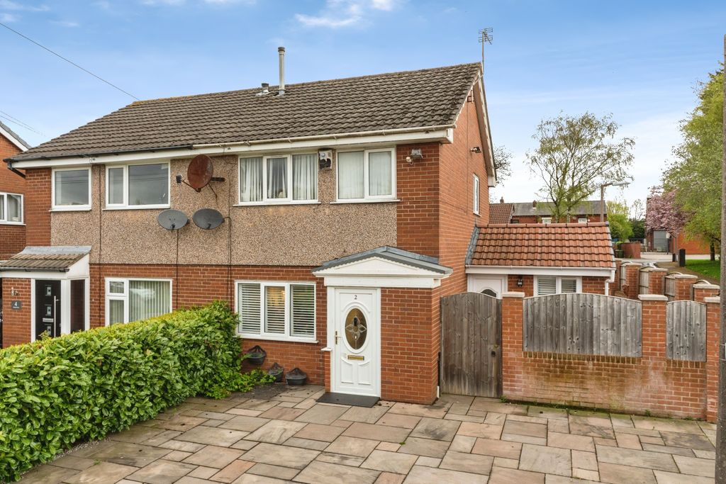 Property photo 1 of 14
