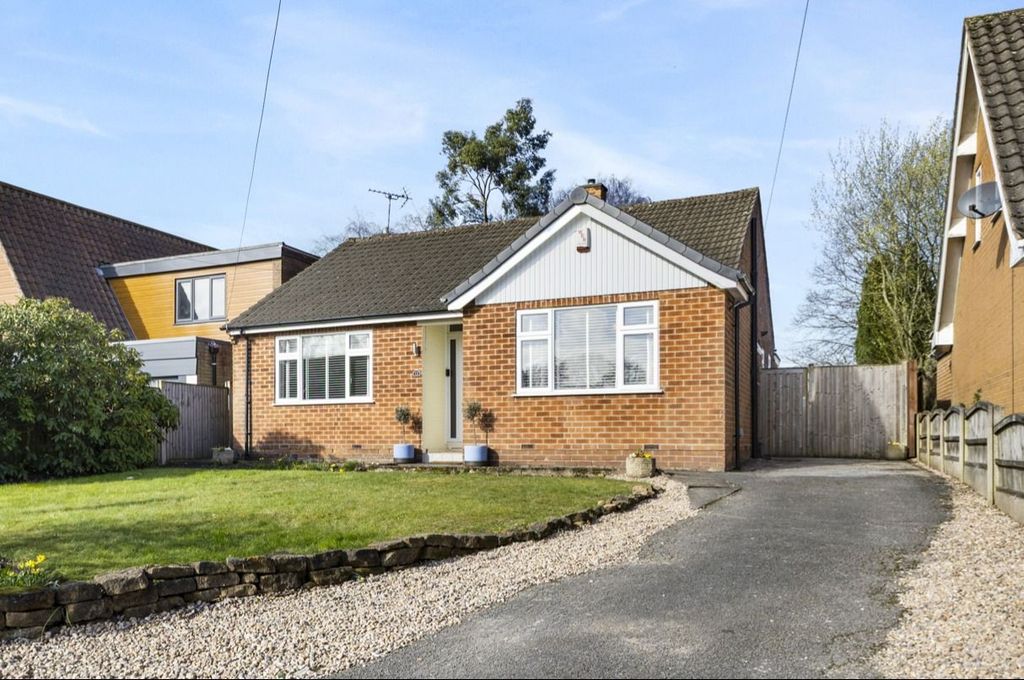 Property photo 1 of 28