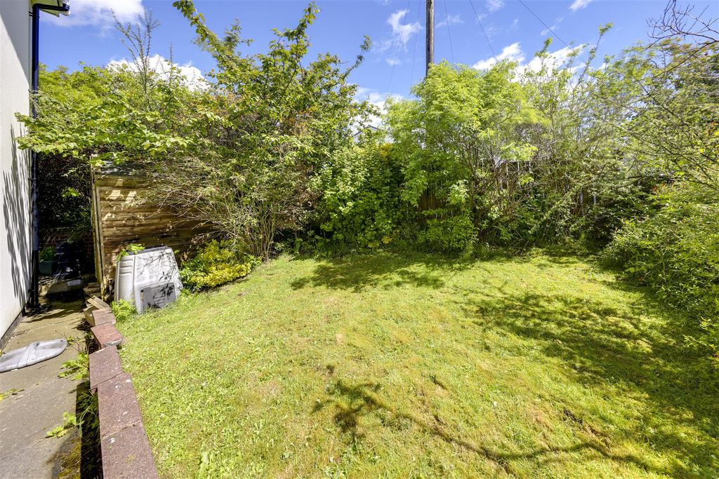 Property photo 3 of 6 3