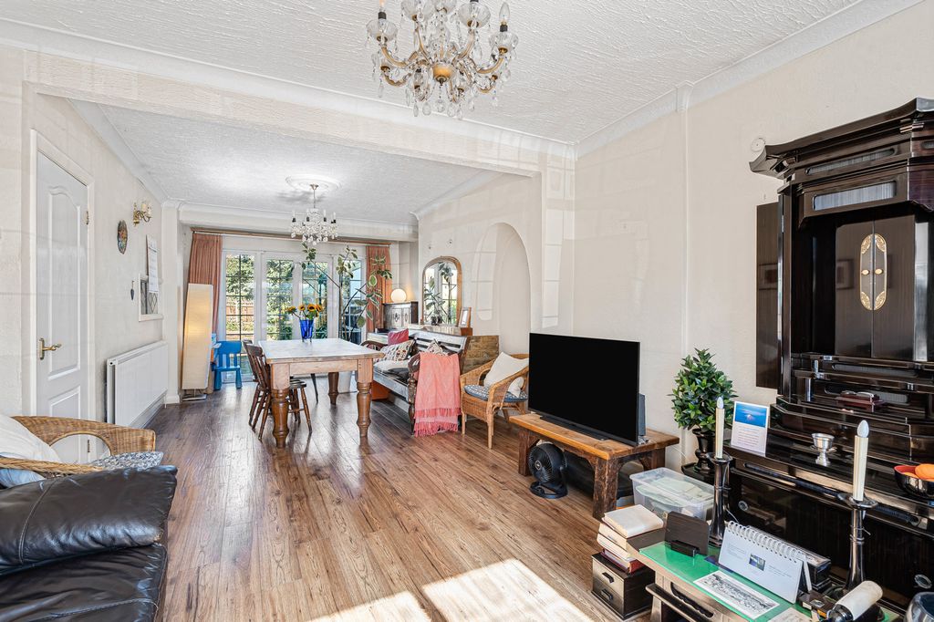Property photo 2 of 16 Reception Room