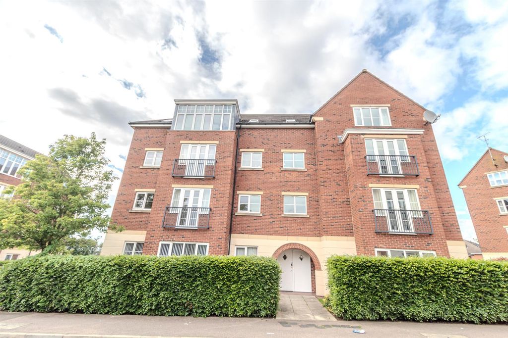 Property photo 1 of 12 Fbcus7Siz0Egvoseyhby5G.Jpg