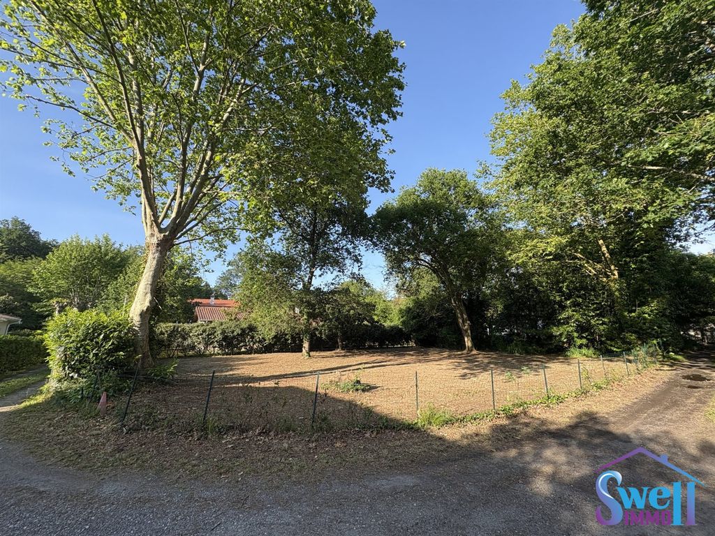 Property photo 1 of 9 Building Plot Of 1041 m² Outside Subdivision, Wooded, Serviced?