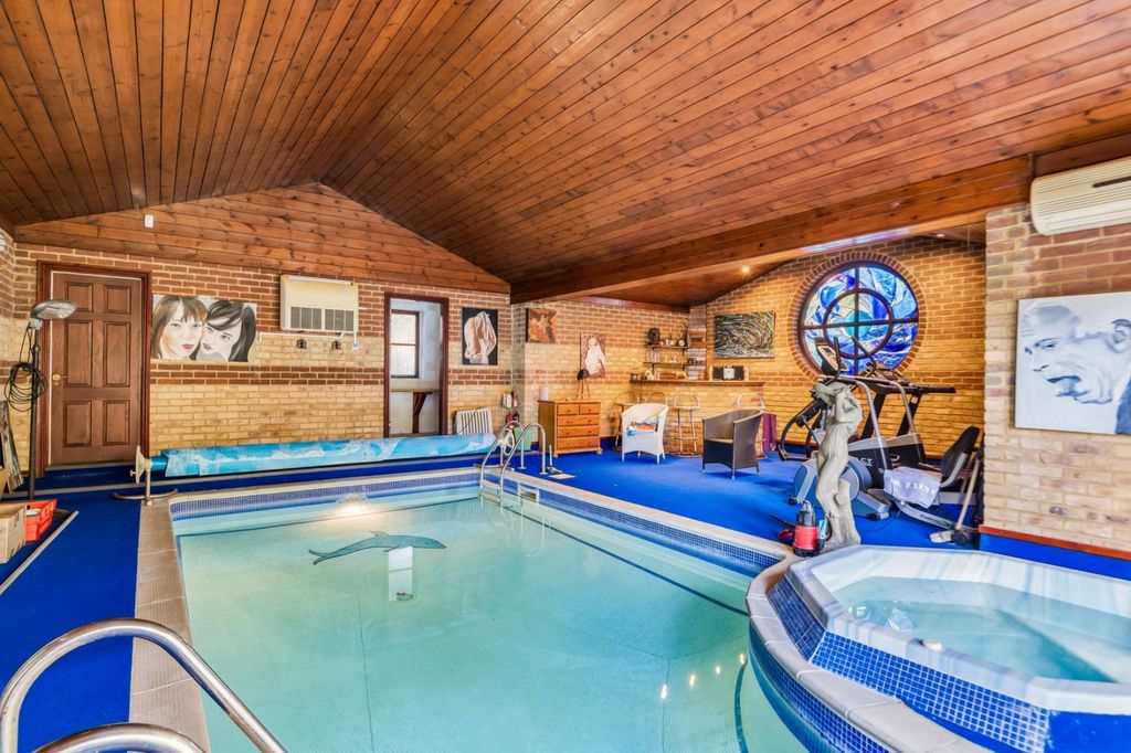 Property photo 3 of 14 Picture No. 03