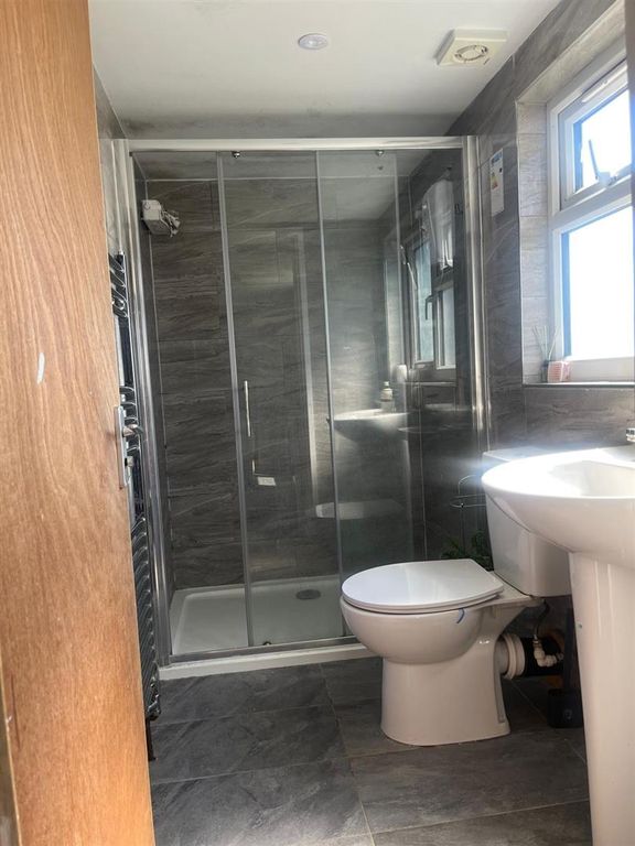 Property photo 2 of 8 Shower Room
