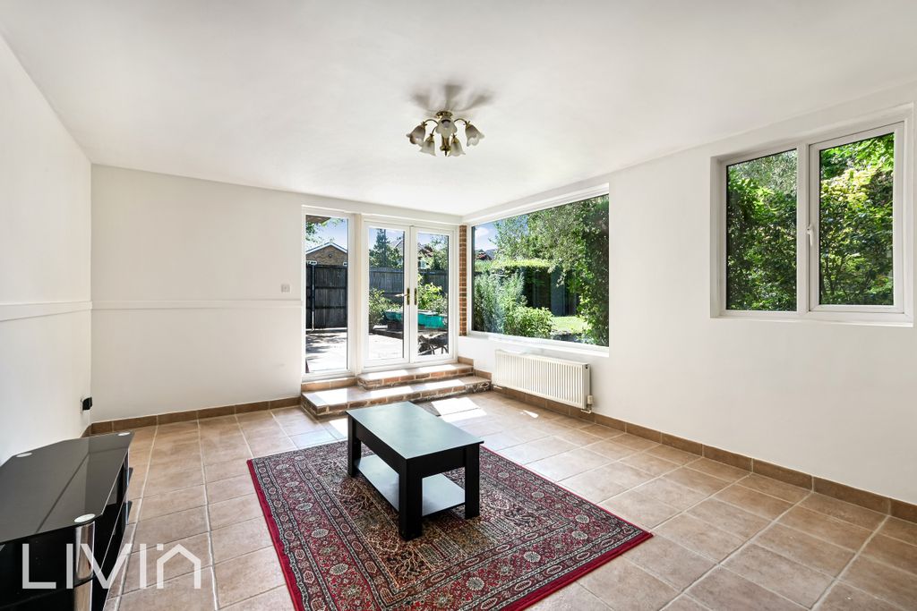 Property photo 2 of 7 2