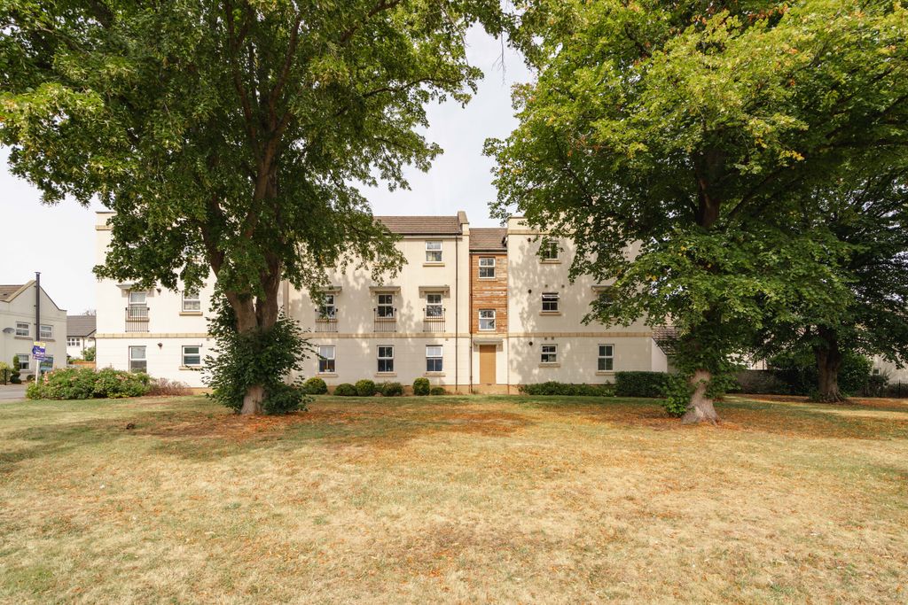 Property photo 1 of 13 12