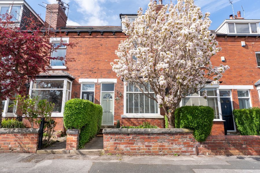 Property photo 1 of 16