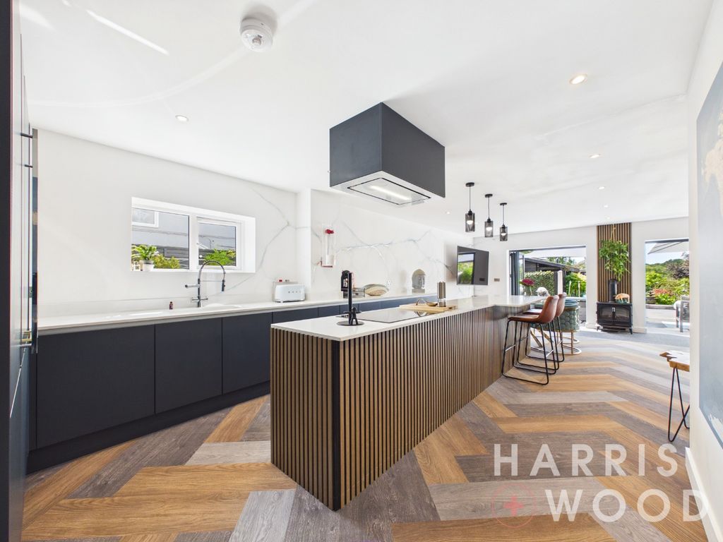 Property photo 2 of 66 5315242