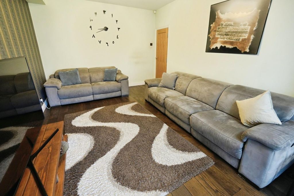 Property photo 3 of 25 62Ea54Dd-Dsc00543.Jpg