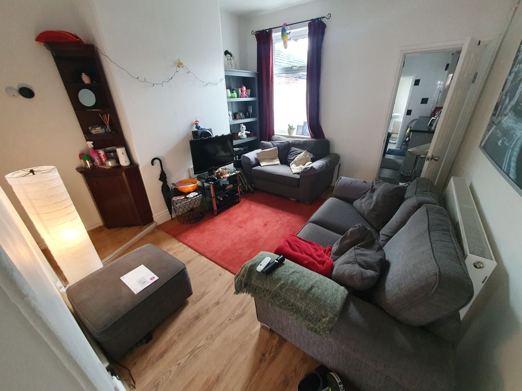 Property photo 2 of 6