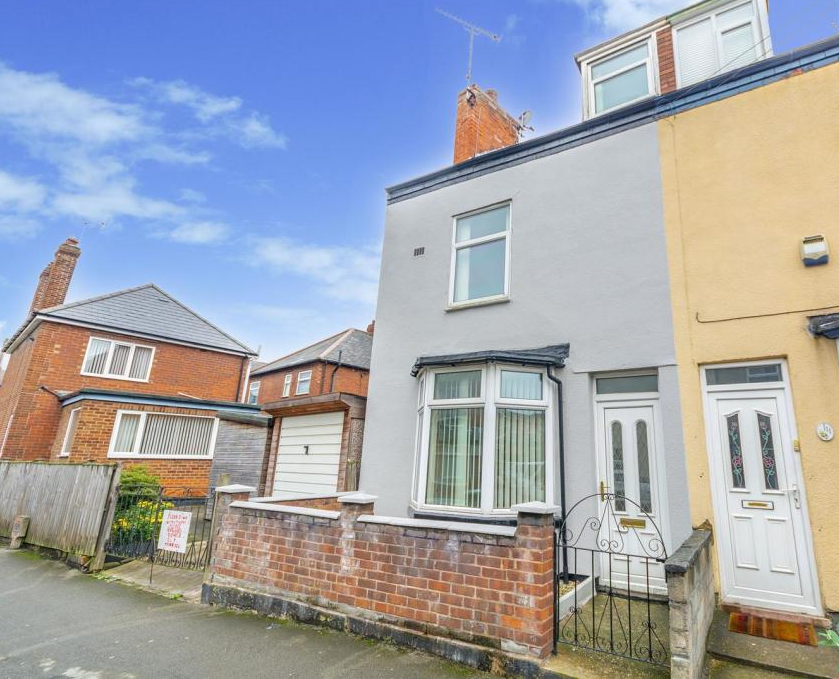 Property photo 1 of 10