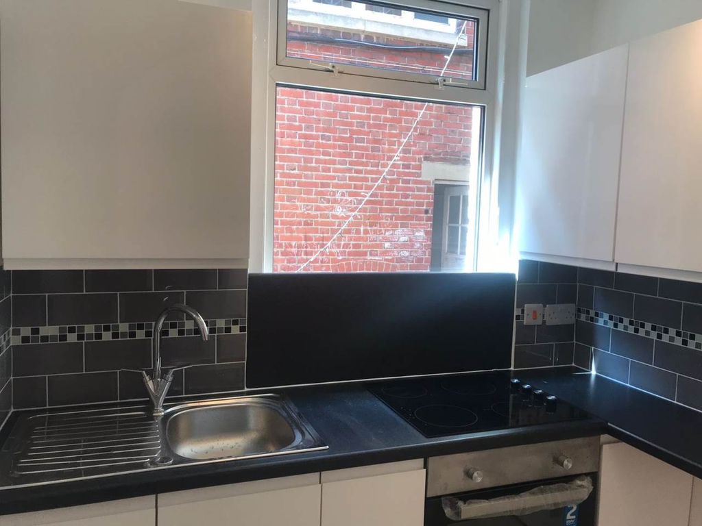 Property photo 2 of 5 Images