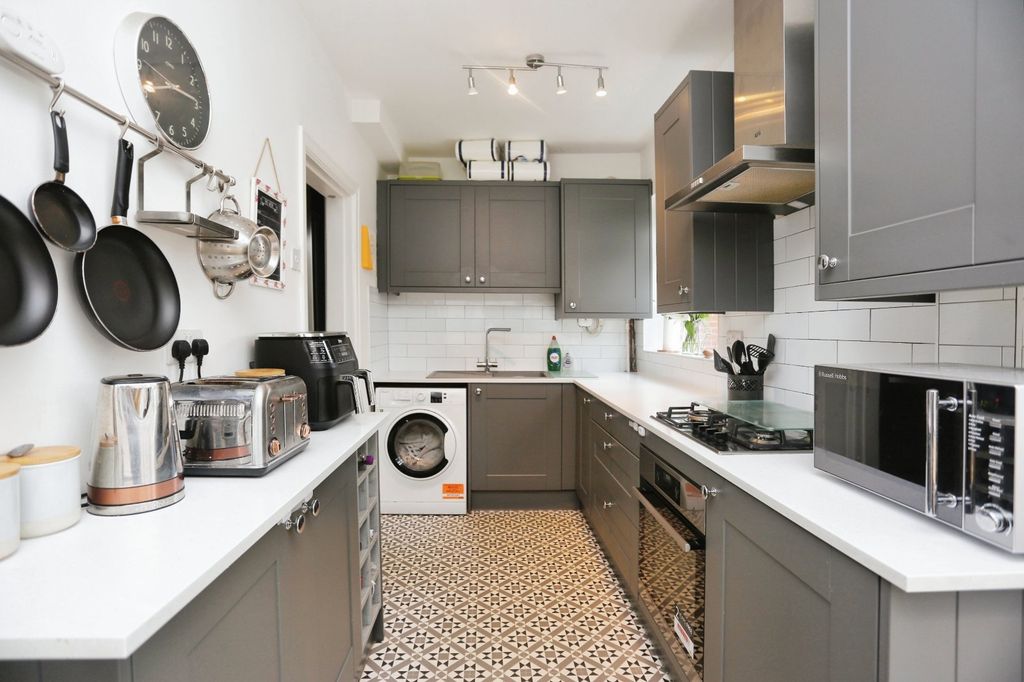Property photo 2 of 19 Picture No. 02