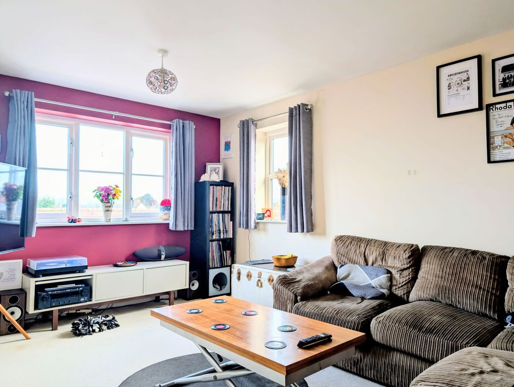 Property photo 3 of 6