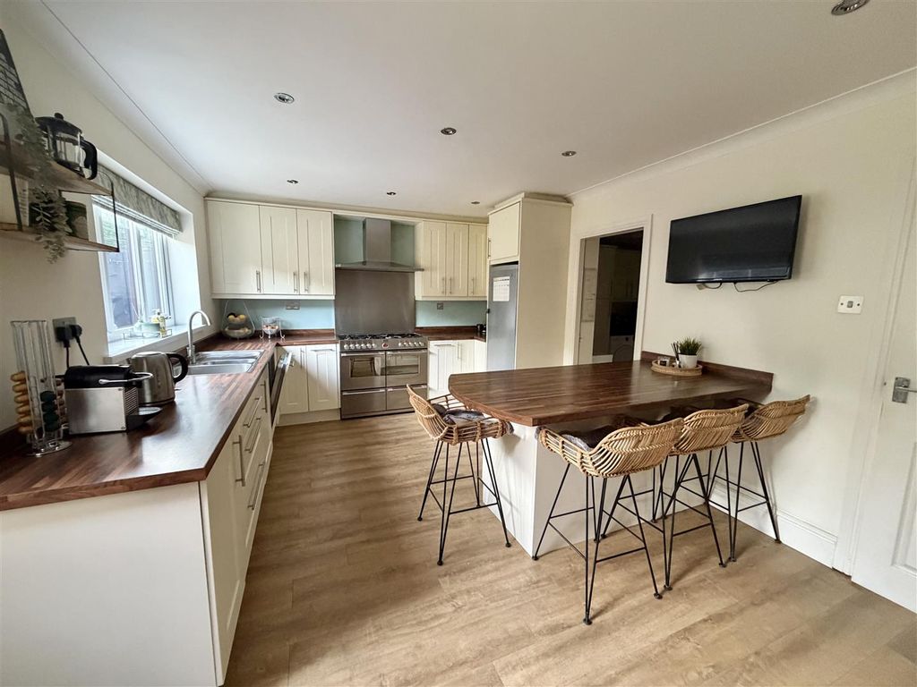 Property photo 2 of 19 Img_9132.Jpeg