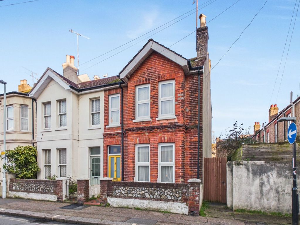 Property photo 1 of 15