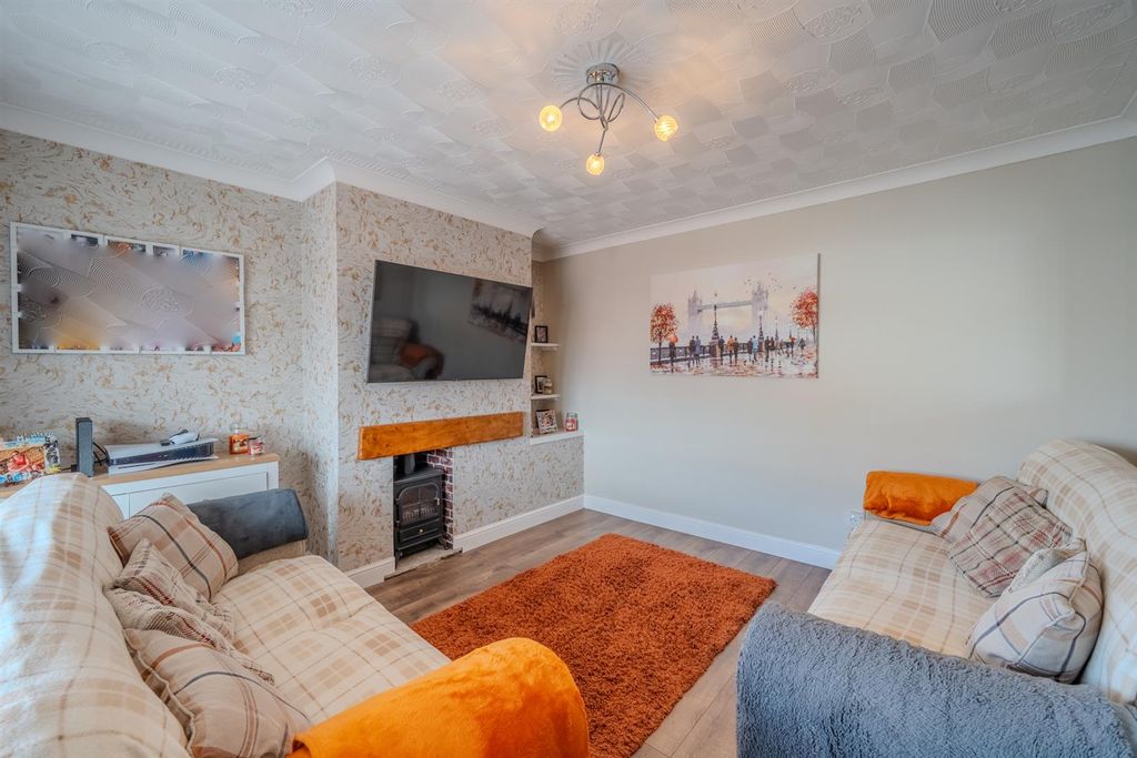 Property photo 3 of 30 110 Fields Road-11.Jpg