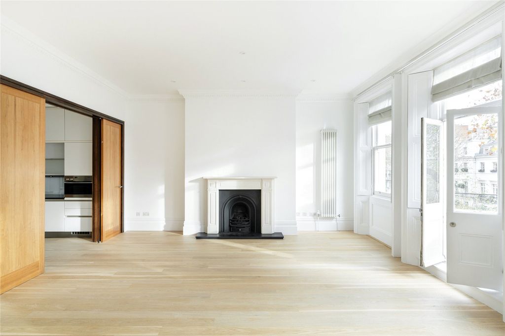 Property photo 2 of 13 Picture No. 05