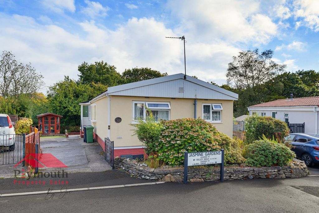Property photo 1 of 15