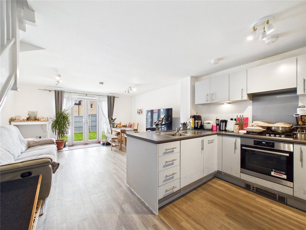 Property photo 2 of 13 Picture 2