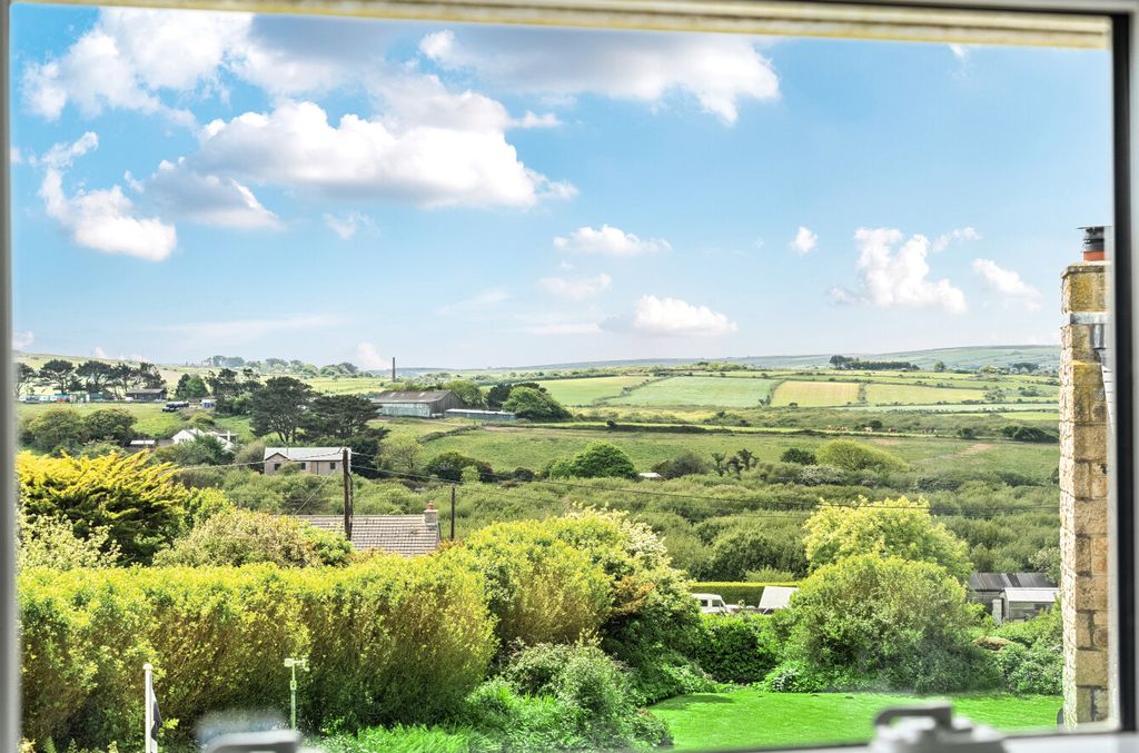 Property photo 2 of 15 28-6821Fb8E9A06B-...